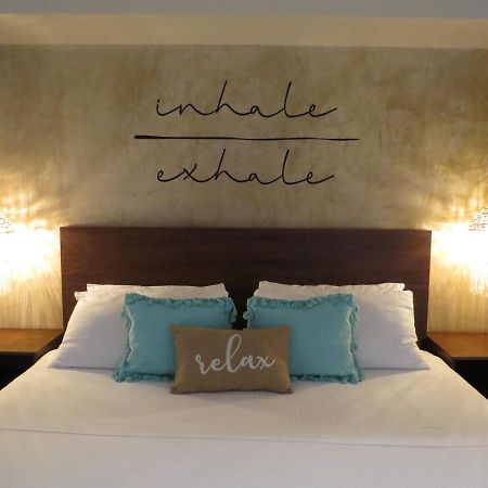 Taan' Hotel ตูลุม ภายนอก รูปภาพ